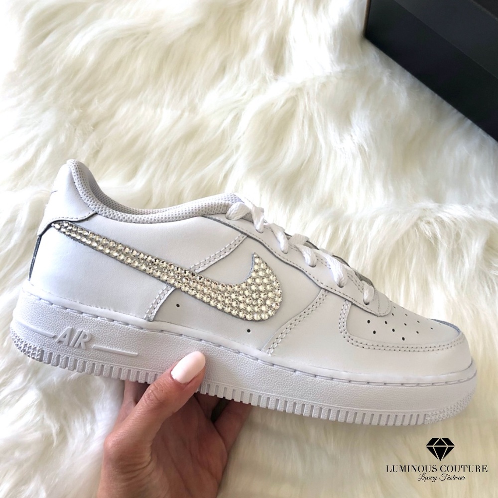 Swarovski® Nike Air Force 1 Triple White - Picture 2 of 9